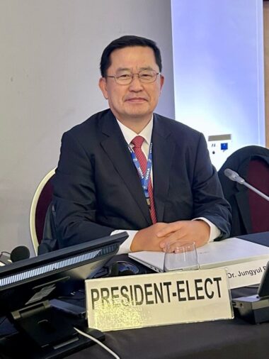 박정율 의협 국제협력위원장 세계의사회장